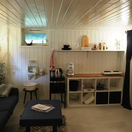 Riverside Bliss - With Garden, Wifi And Nature Access * Vegårshei